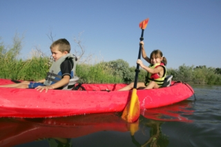 Canoe pour les plus petits avec le Bureau des Moniteurs de la Vallee de l Herault Canoe